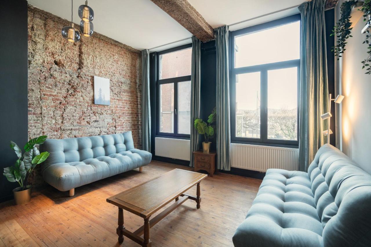 Charming Two-Bedroom River Side Apartment Антверпен Екстериор снимка